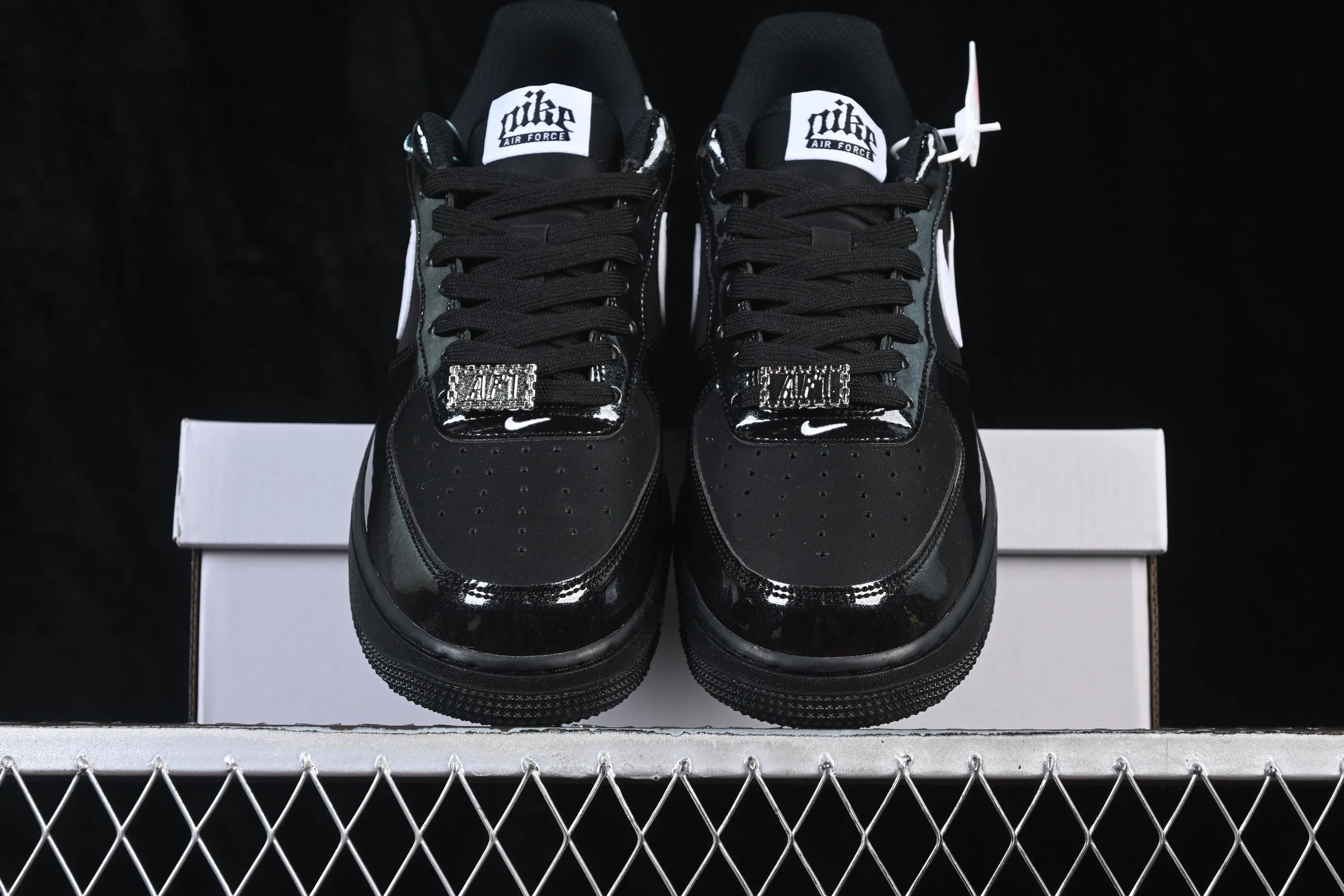 All categories Nk Air Force 1 Air Force series Nk Air Force 1 Low Air Force low-top Nike Air Force 1'07 Low Air Force 1 low-top casual sneakers IB6843-001